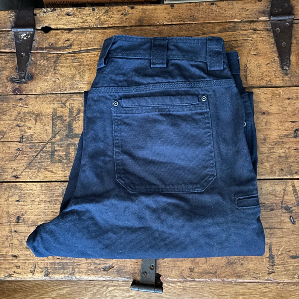 Duluth Fire Hose Pants - Men’s 40x30 Relaxed Fit. (Navy Blue)